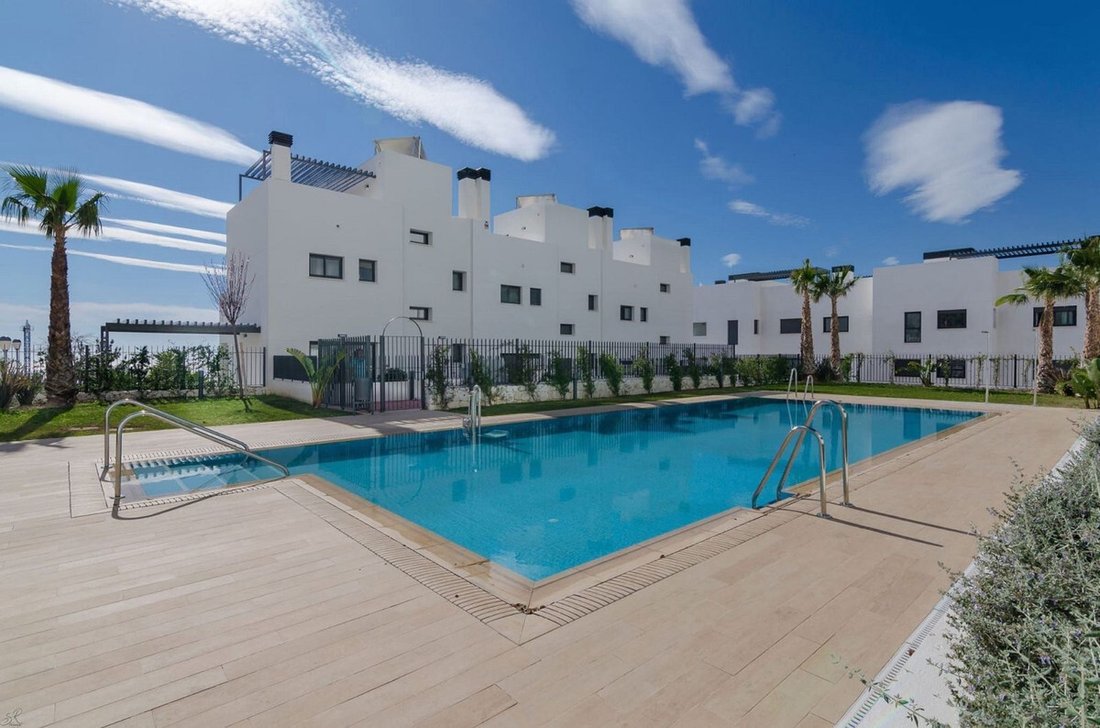 Penthouse in Benalmadena, Andalusia, Spain 1 - 18939850