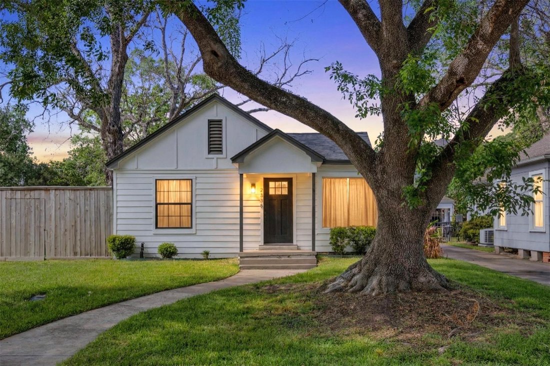 House in Houston, Texas, United States 1 - 18940123