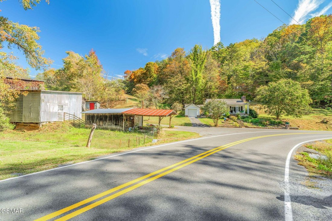 House in Seymour, Tennessee, United States 4 - 18939496