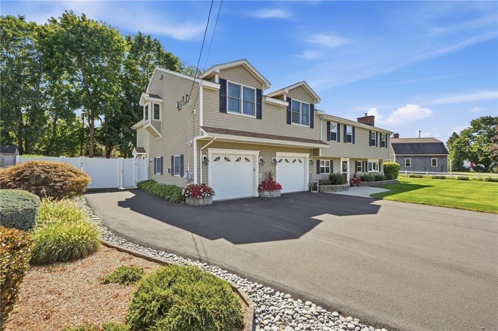 House in Bristol, Rhode Island, United States 2 - 18941371