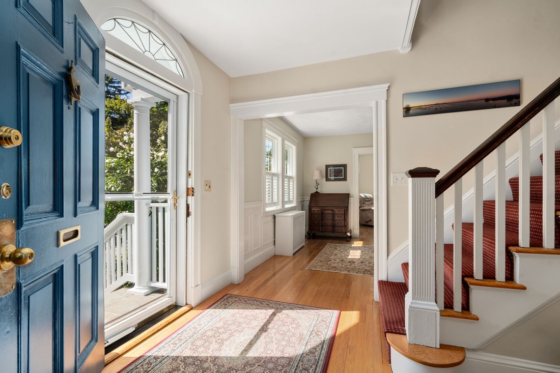 House in Newton, Massachusetts, United States 3 - 18941375