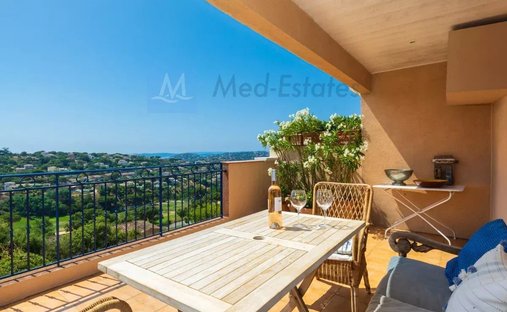 Apartamento en Nartelle-Noyer-Bellevue-bd de los Sardinaux, Sainte-Maxime, Francia 1