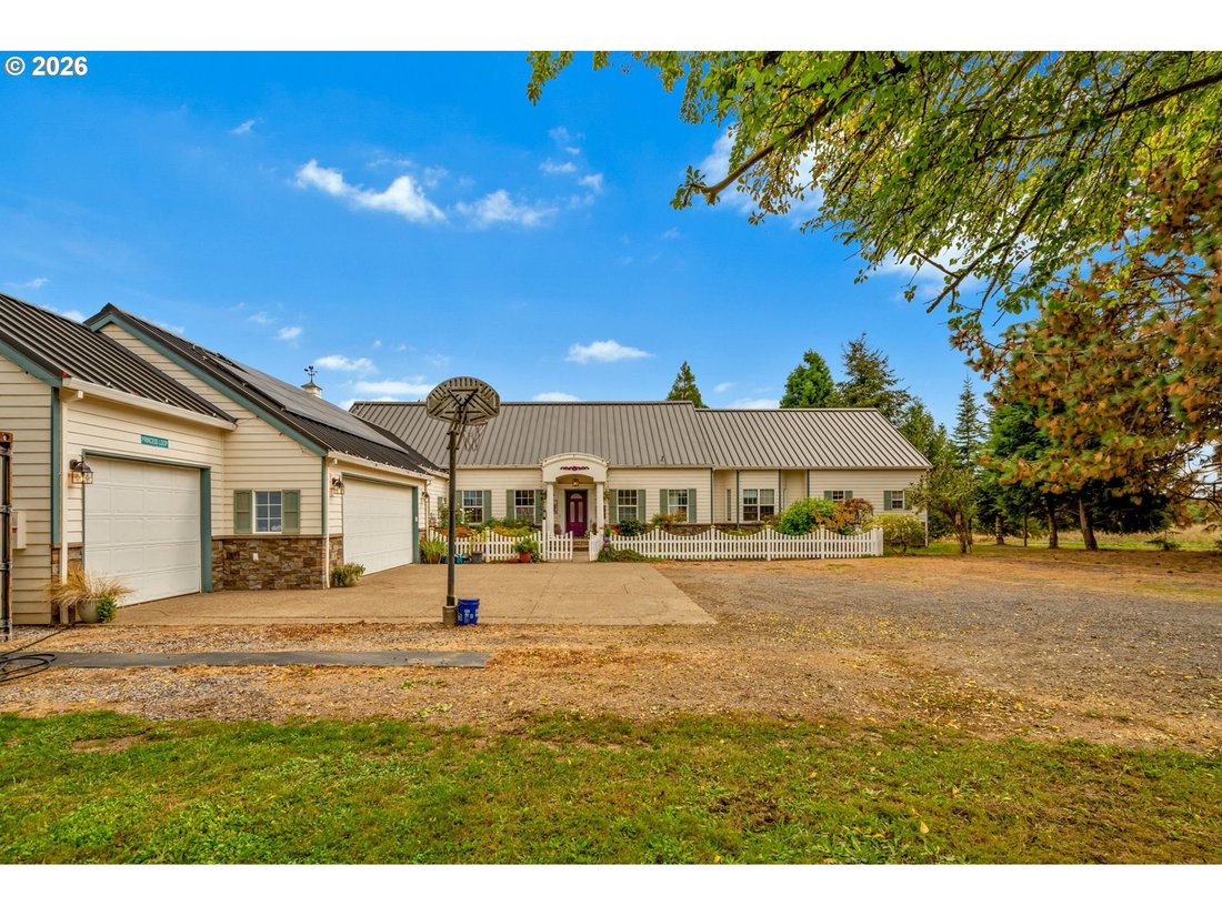 House in McMinnville, Oregon, United States 2 - 18942774