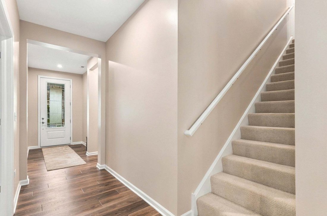 House in Aurora, Illinois, United States 4 - 18939704