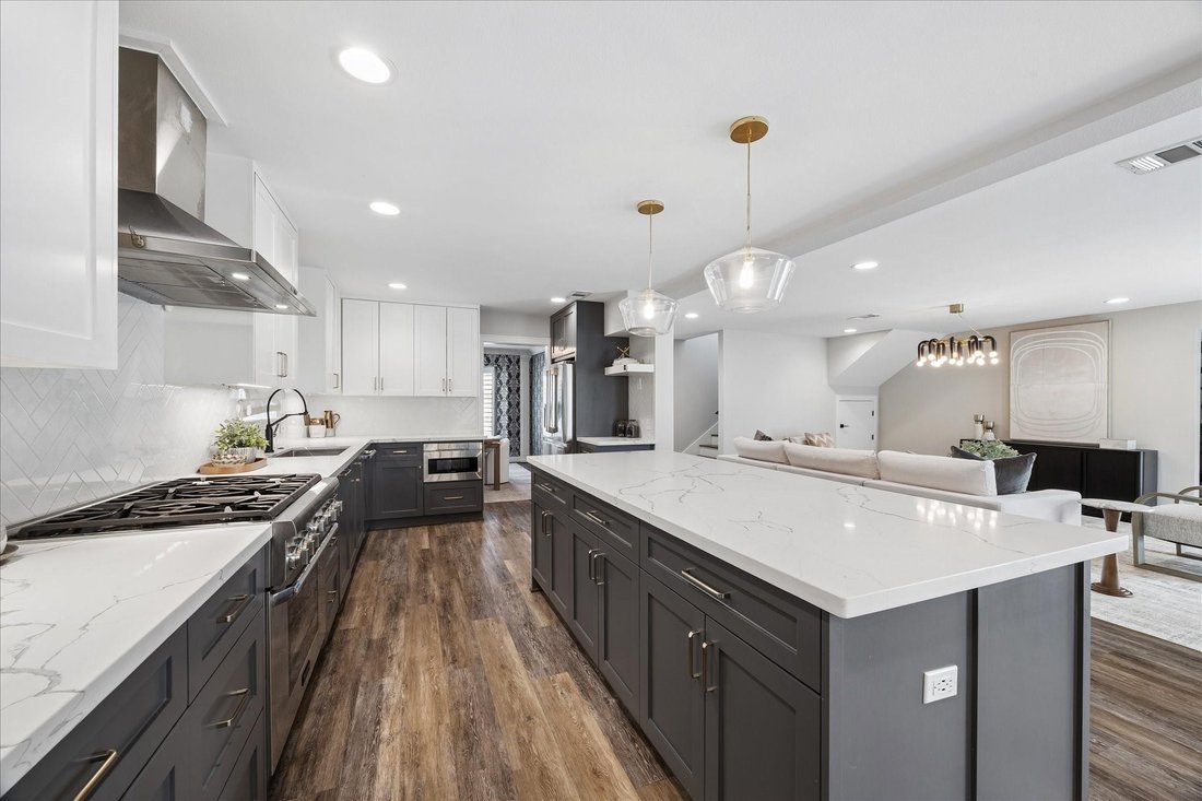 House in Houston, Texas, United States 3 - 18943558