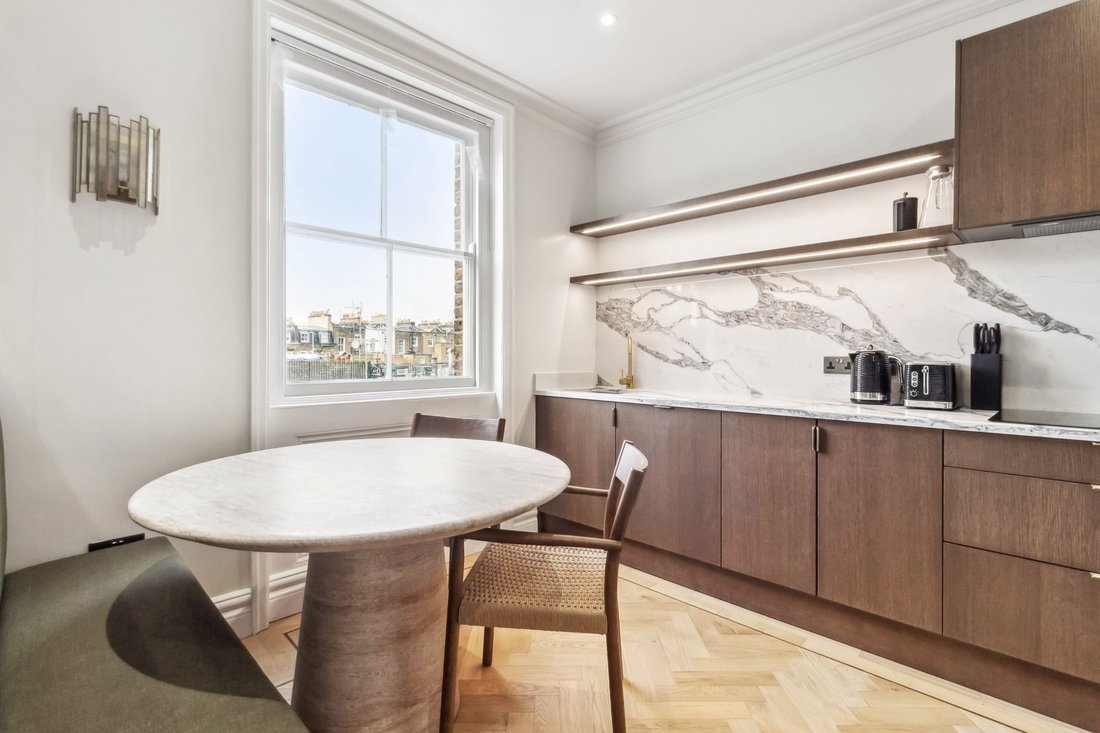 Apartment in South Kensington, Kensington And Chelsea, England 2 - 18939855