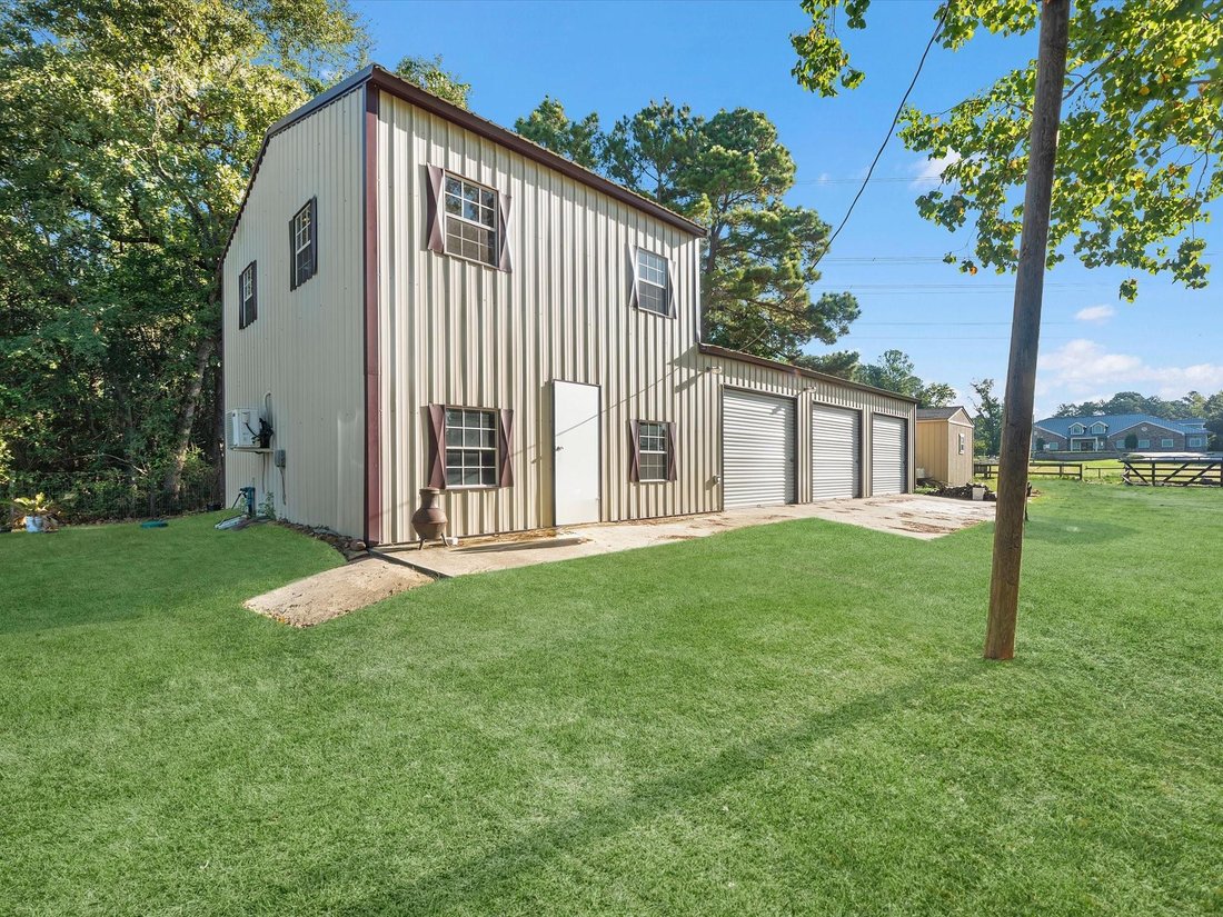 Magnolia, Texas, United States 4 - 18940091