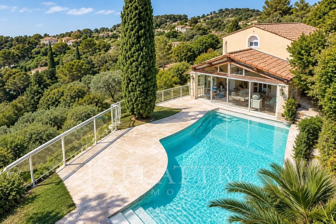 Villa in Mougins, Provence-Alpes-Côte d'Azur, France 1 - 18940319