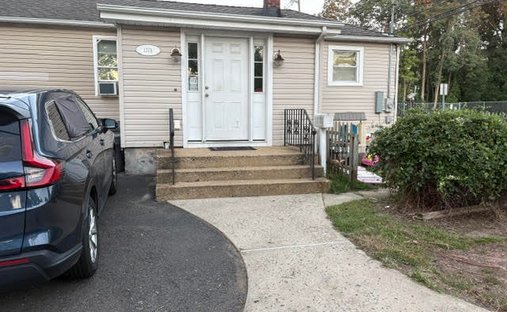Hazlet, New Jersey, United States 1