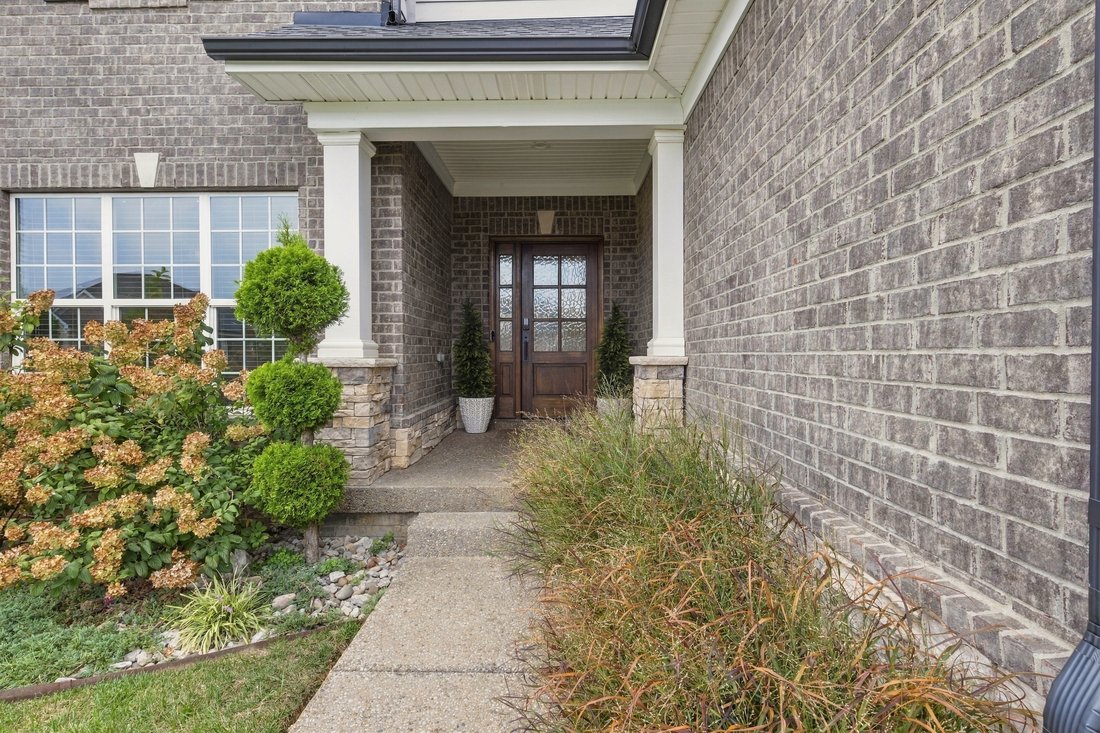House in Watterson Park, Kentucky, United States 5 - 18941348