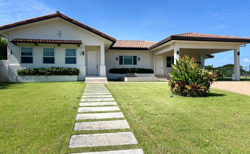House in El Chirú, Coclé Province, Panama 1