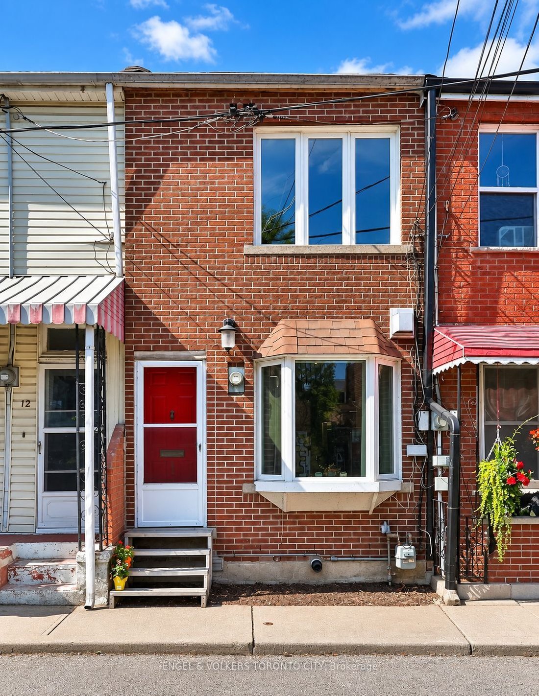 Townhouse in Toronto, Ontario, Canada 2 - 18944007