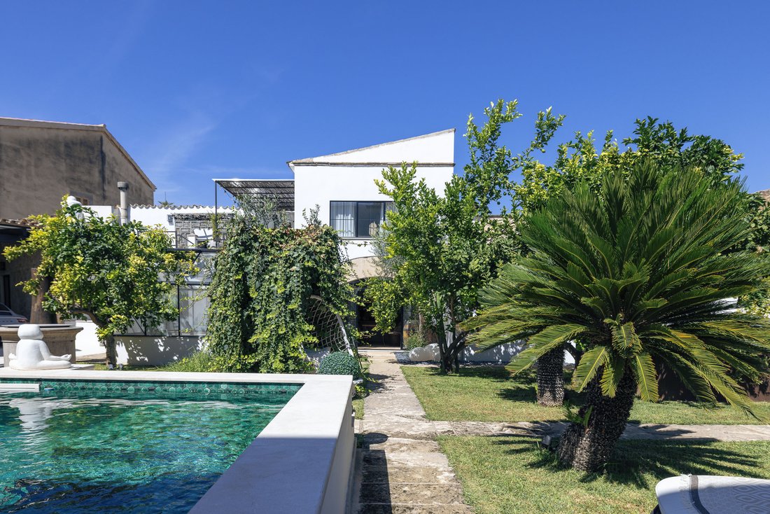 Estate in Sencelles, Balearic Islands, Spain 2 - 18939549