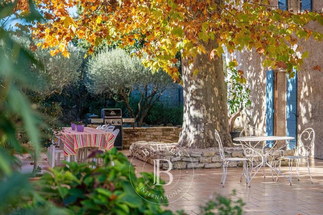Country House in Tresques, Occitania, France 3 - 15595699