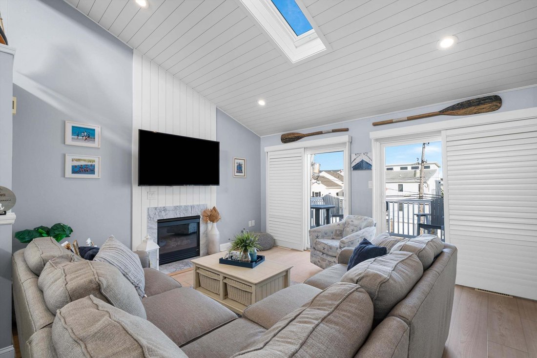 Townhouse in Sea Isle City, New Jersey, United States 5 - 18942195
