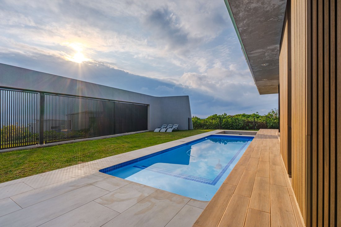 Country House in Sheffield Beach, KwaZulu-Natal, South Africa 3 - 18941136