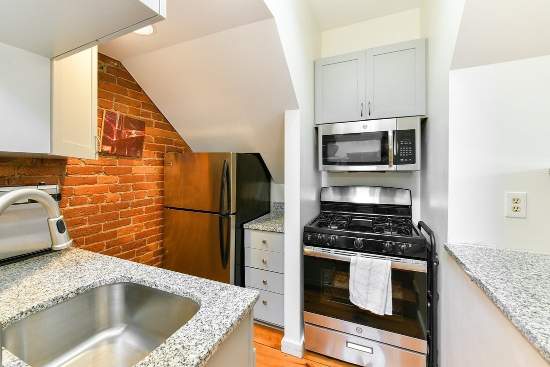 Condo in Boston, Massachusetts, United States 4 - 18941155