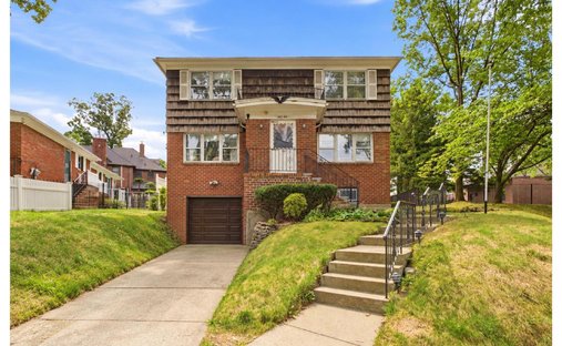 House in New York, New York, United States 1