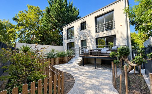 Villa in Ledru Rollin, Le Perreux-sur-Marne, France 1