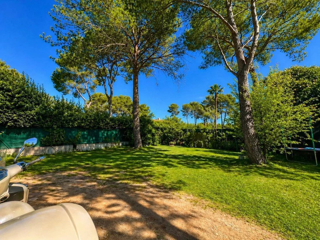 House in Mougins, Provence-Alpes-Côte d'Azur, France 2 - 17782165