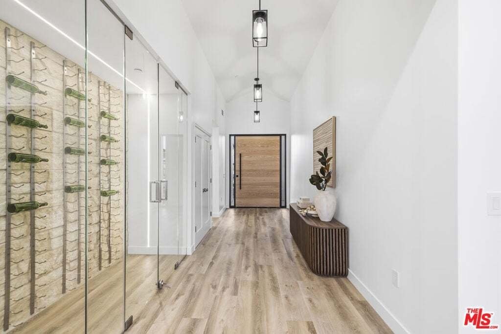 House in Los Angeles, California, United States 2 - 18942121