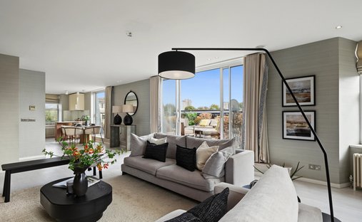 Apartment in Little Venice, Westminster, England 1