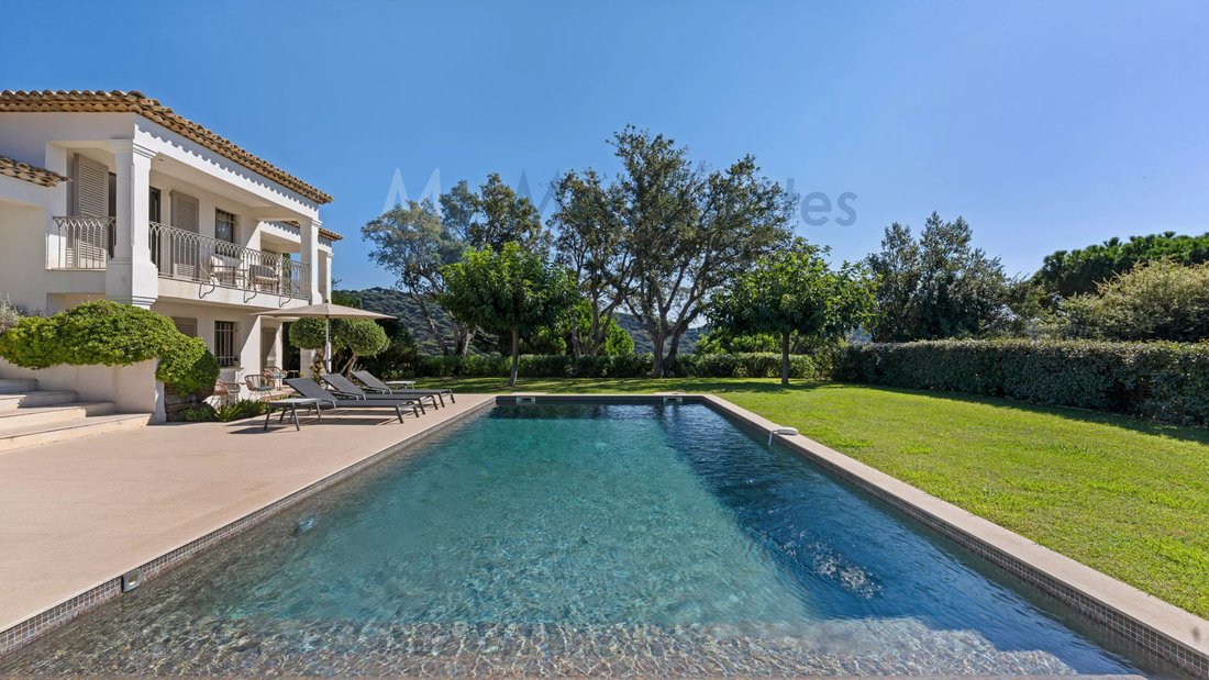 Villa in La Croix-Valmer, Provence-Alpes-Côte d'Azur, France 3 - 18931318