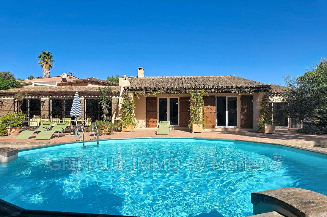 Villa in Gassin, Provence-Alpes-Côte d'Azur, France 1 - 18940509