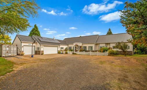 House in McMinnville, Oregon, United States 1