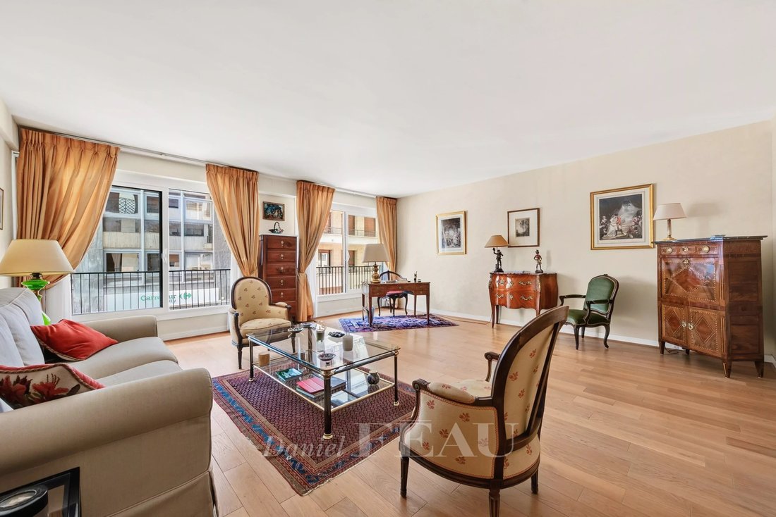Apartment in Auteuil Nord, Paris 16e Arrondissement, Paris 2 - 18939274