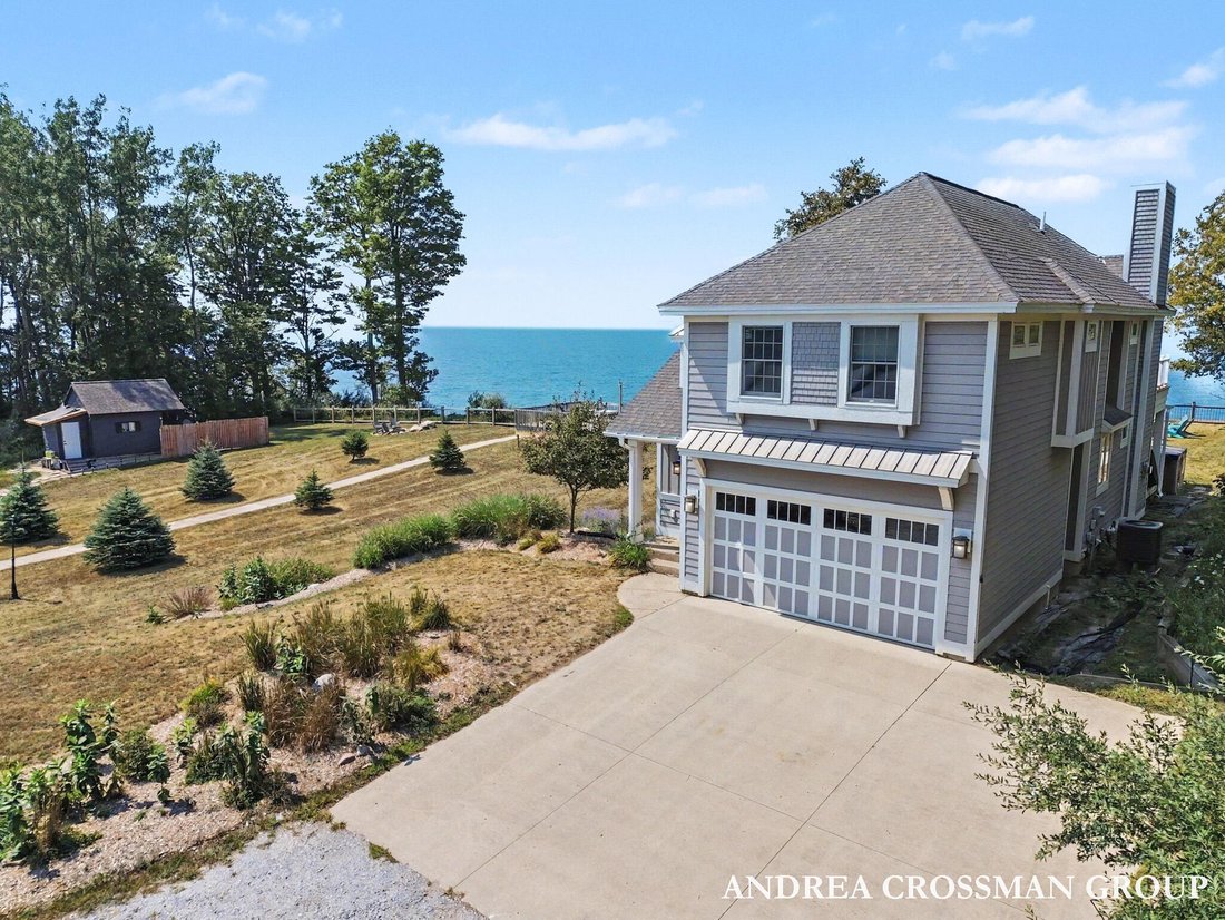 Condo in Ludington, Michigan, United States 1 - 18939235
