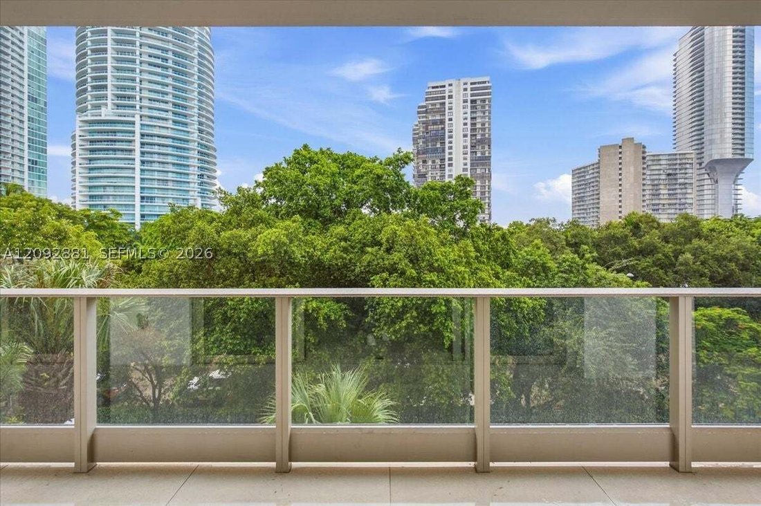Condo in Miami, Florida, United States 2 - 18939792