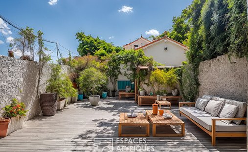 Villa in Avignon, Provence-Alpes-Côte d'Azur, France 1
