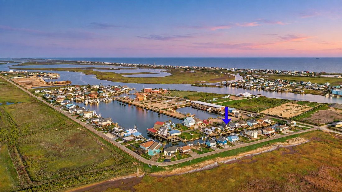 House in Freeport, Texas, United States 3 - 18943513