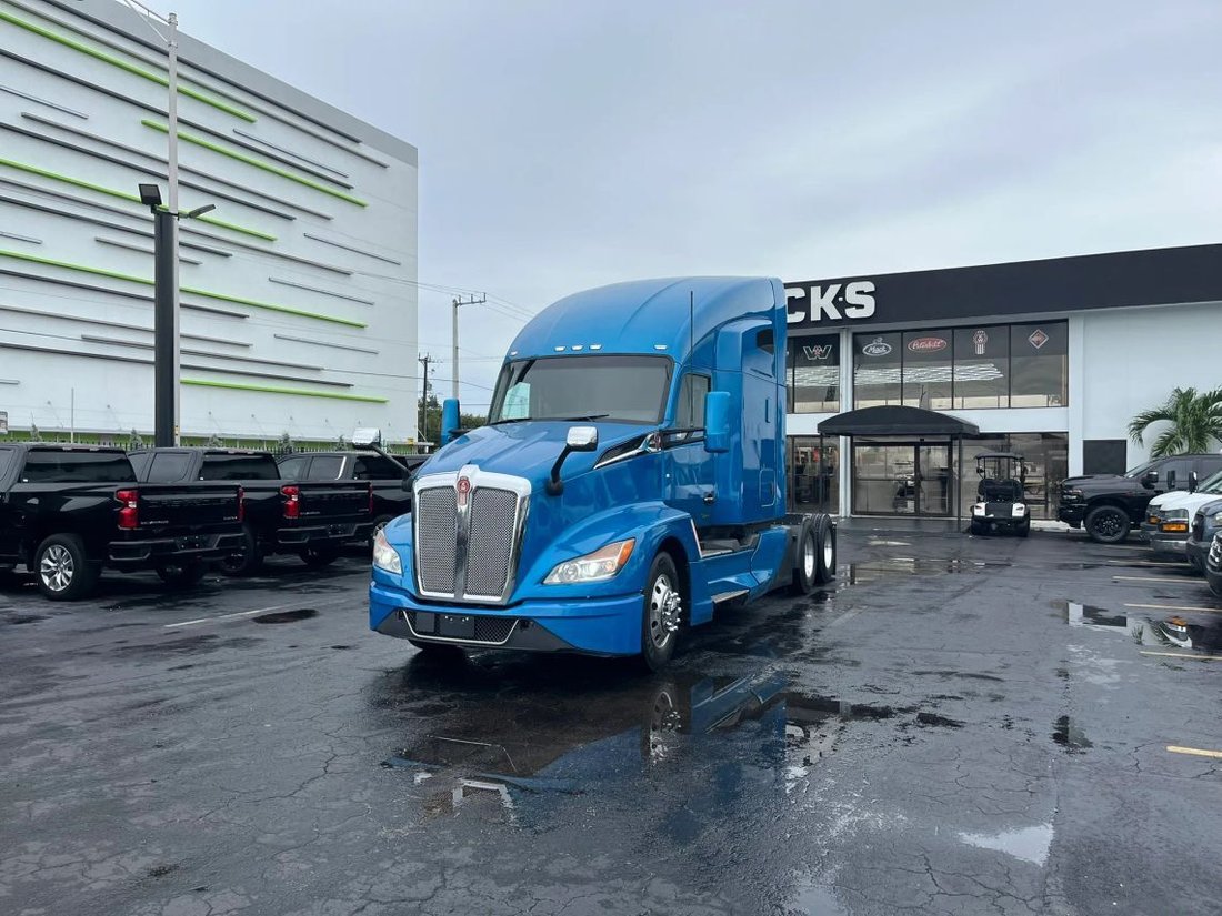 2023 Kenworth T600 T680 Aerodynamic in Miami, FL, United States 1 - 18944658