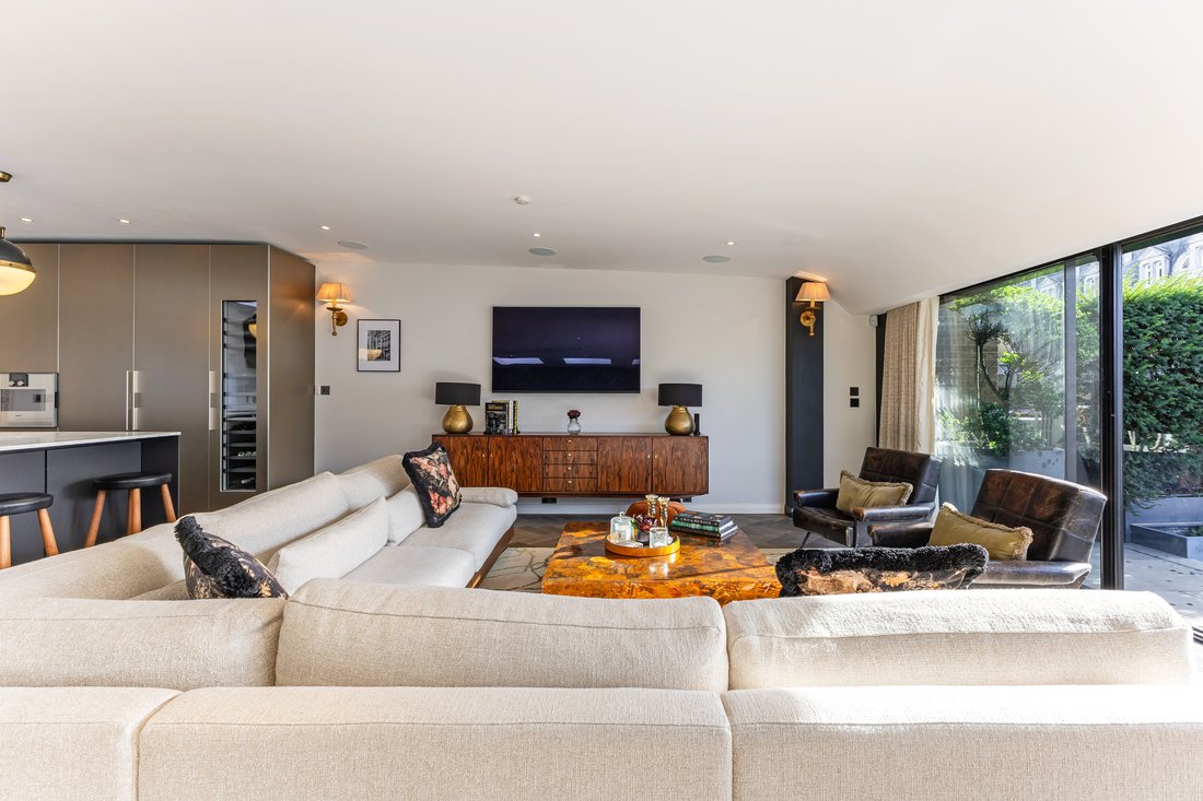 Apartment in Charing Cross, Westminster, England 5 - 16719970