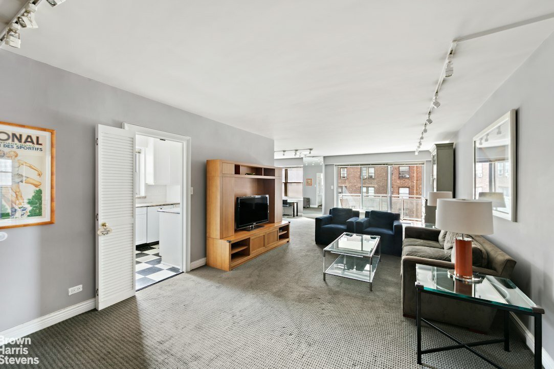 Co Op in New York, New York, United States 3 - 18942471
