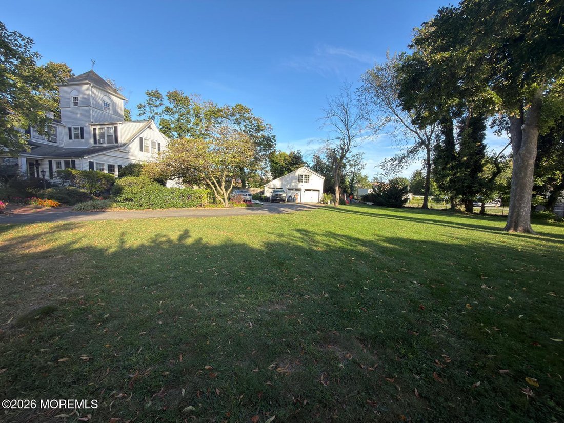 Co Op in Long Branch, New Jersey, United States 3 - 18941897