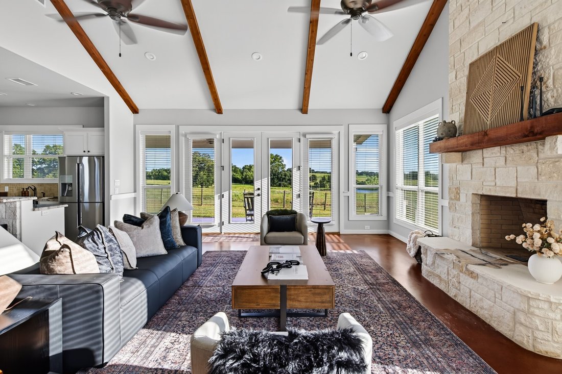 Farm Ranch in Bellville, Texas, United States 5 - 18877560