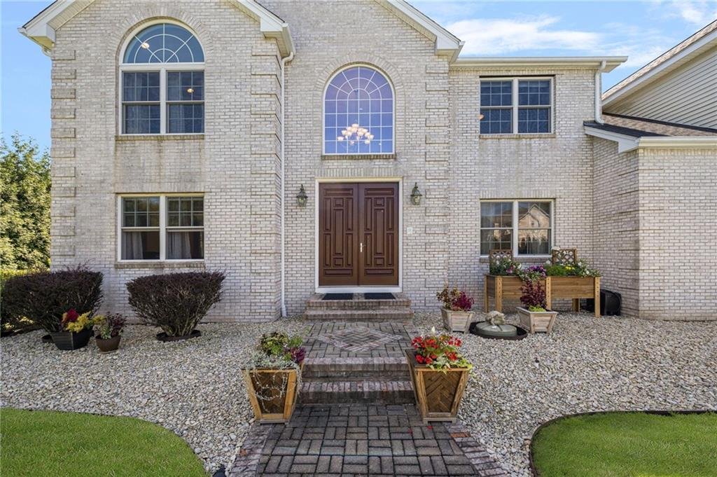 House in Cranston, Rhode Island, United States 2 - 18941156