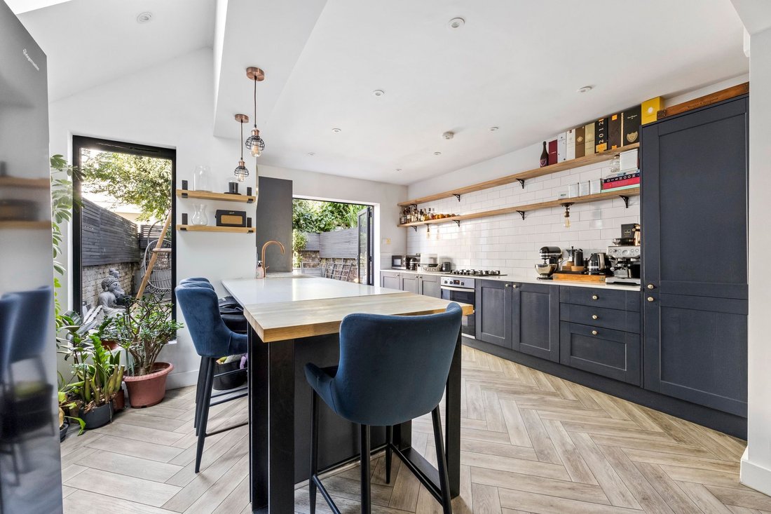 House in Hove, England 5 - 18940711
