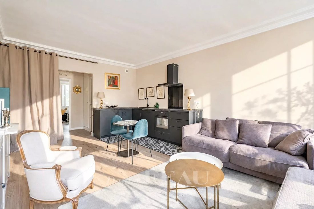 Apartment in Notre Dame, Versailles, France 2 - 18939335