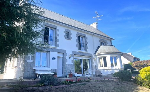 House in Etables-sur-Mer, Binic-Etables-sur-Mer, France 1