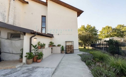 Villa in Bastia, Albenga, Liguria 1