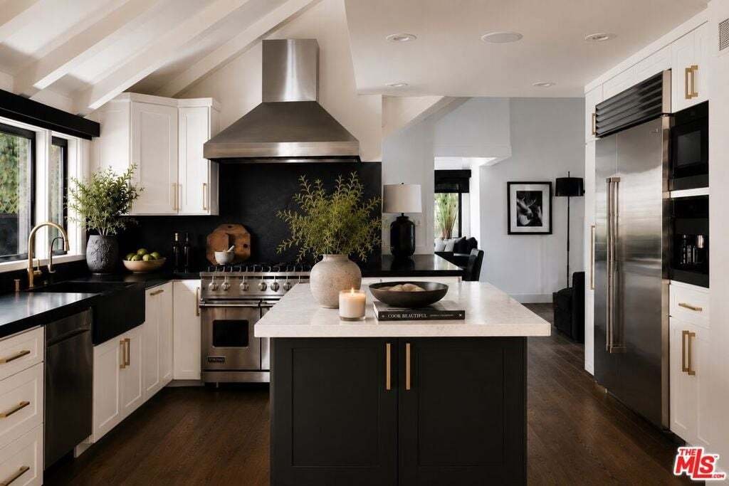 House in Los Angeles, California, United States 1 - 18942150