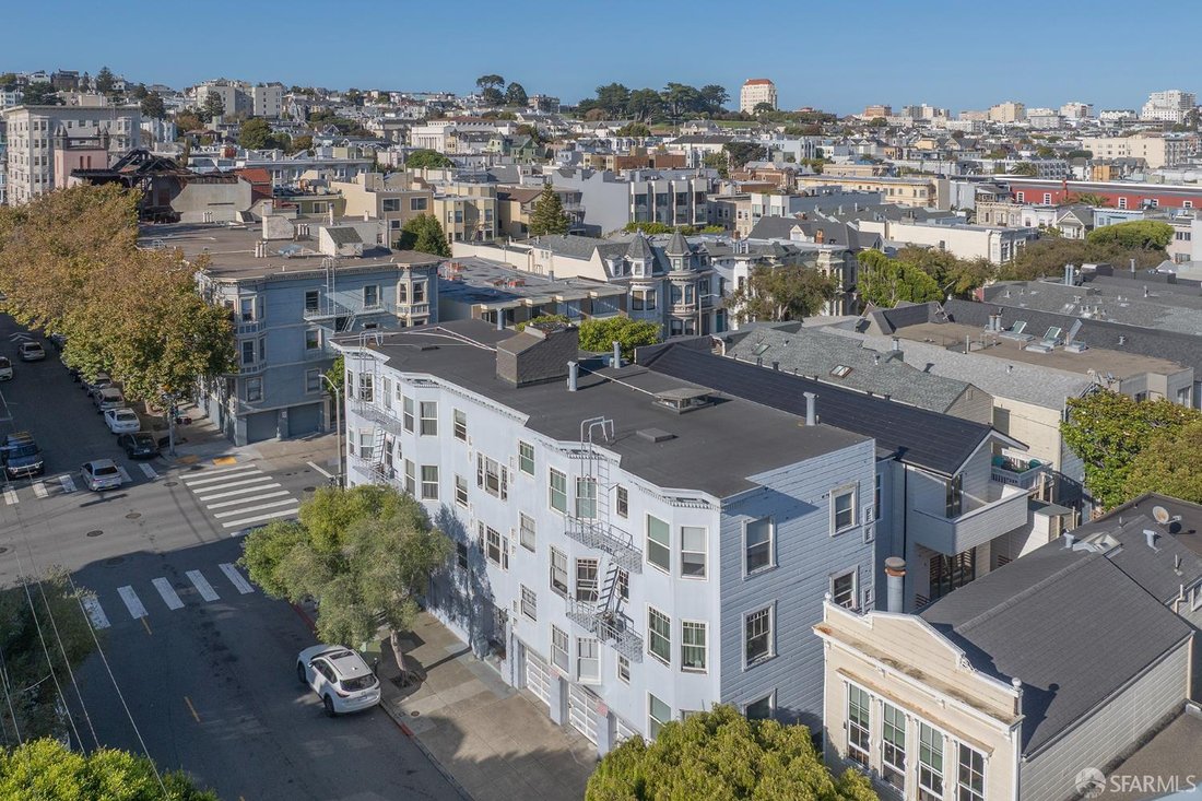 San Francisco, California, United States 3 - 18942445