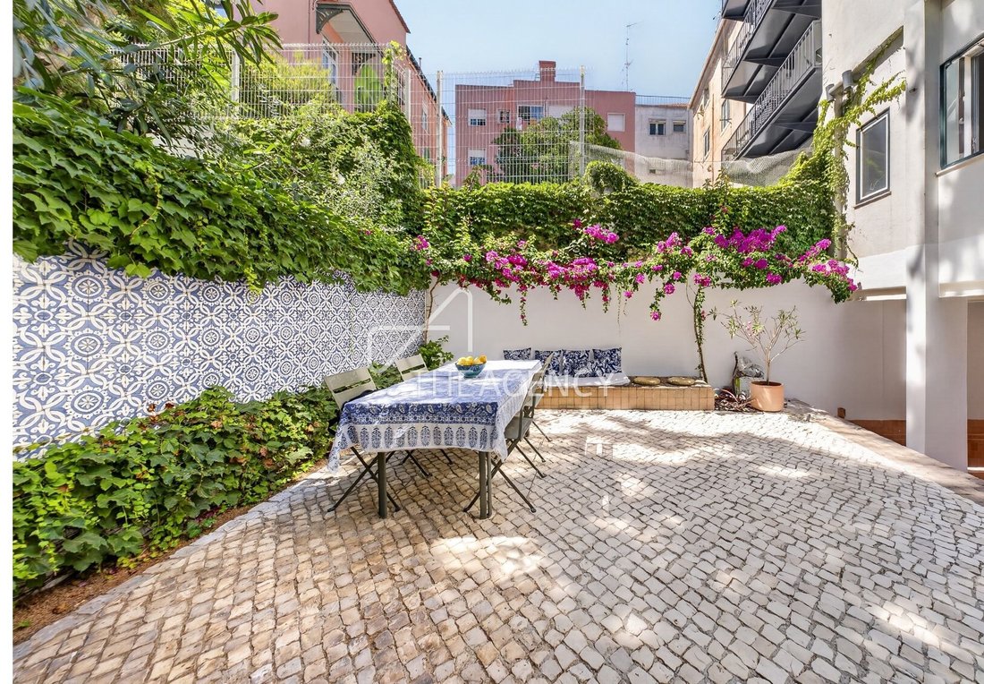Apartment in Estrela, Lisbon, Portugal 3 - 18944240
