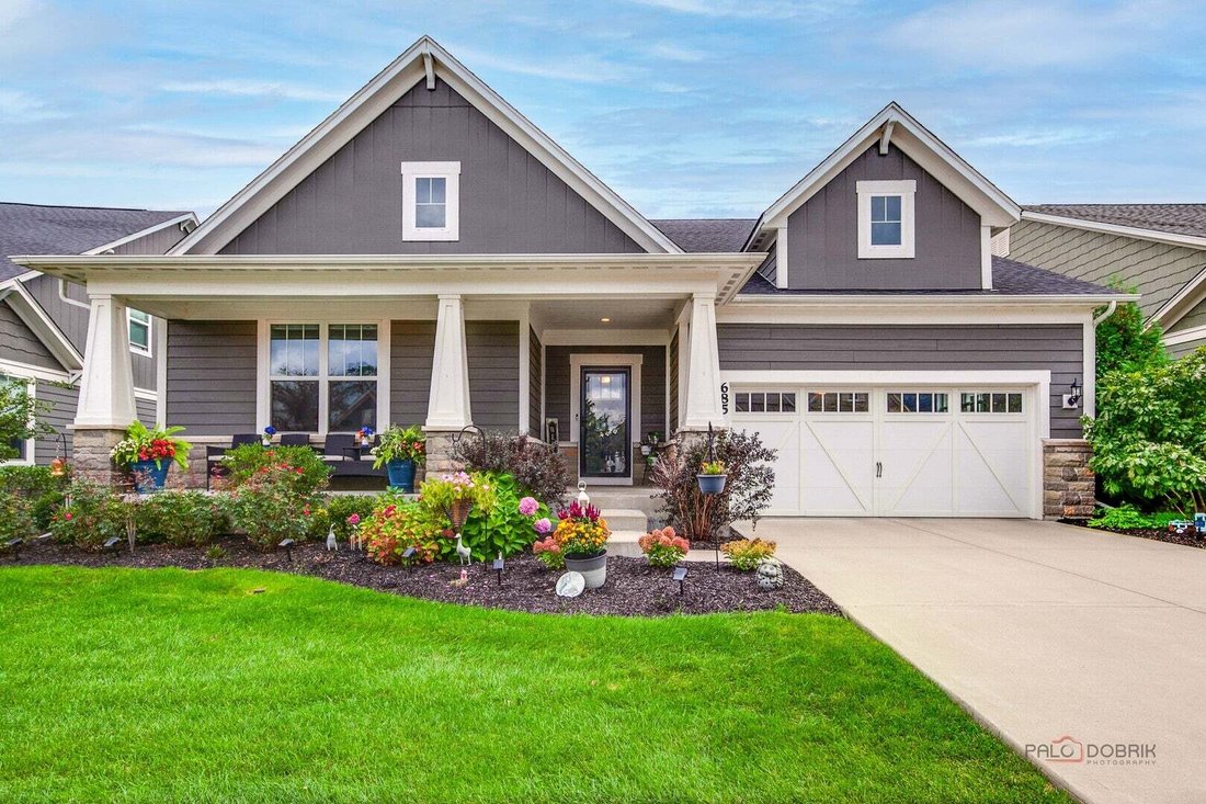 House in Vernon Hills, Illinois, United States 1 - 18939642
