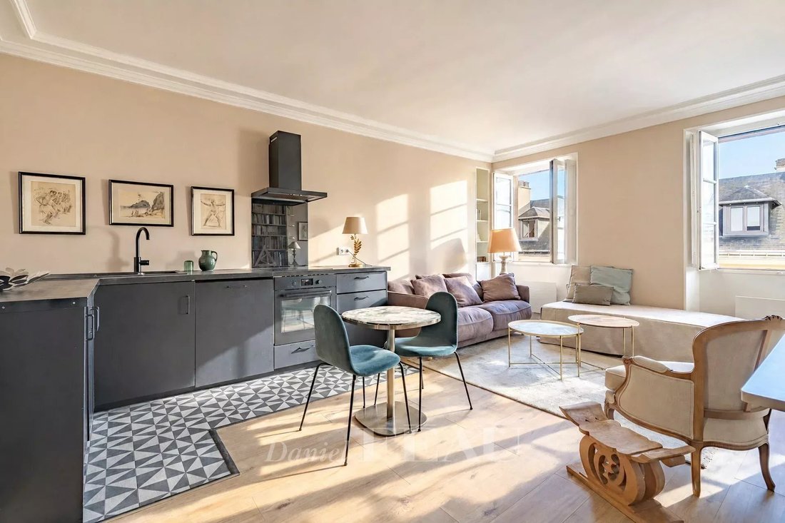 Apartment in Notre Dame, Versailles, France 3 - 18939335