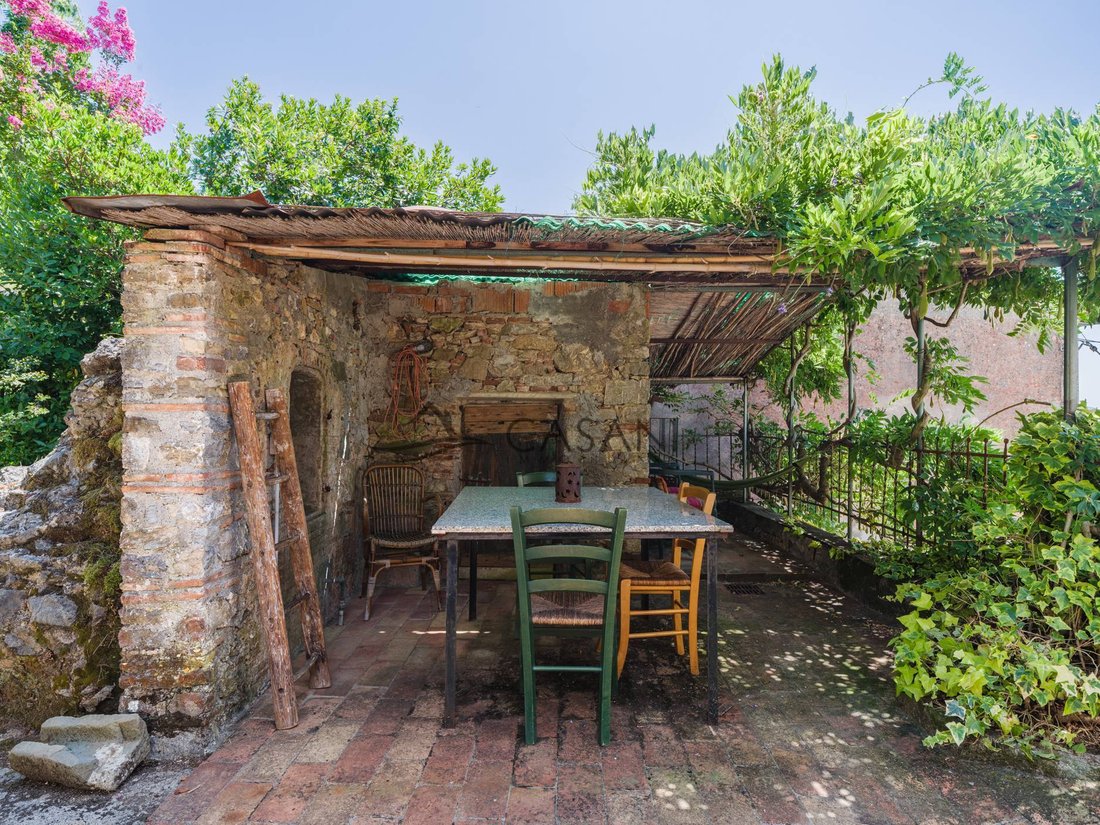 House in Camaiore, Tuscany, Italy 5 - 18945099